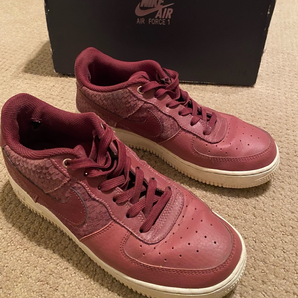 Air Force 1 - Picture 4 of 10